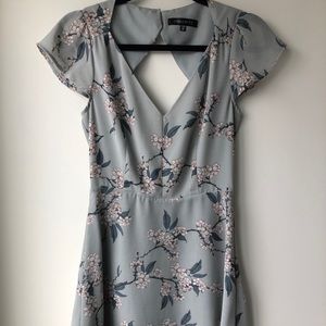 Worn once beautiful flattering dress